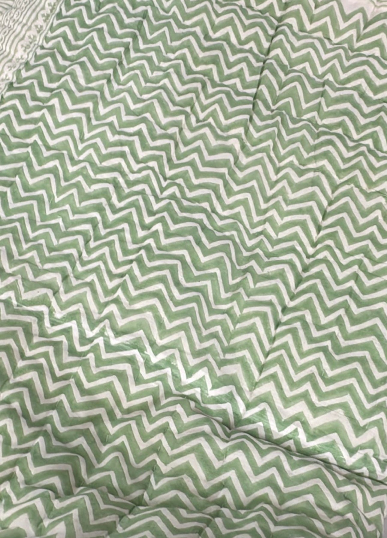 Jaipuri Razai Quilt — Leaf Green (King + Pillow Cases)