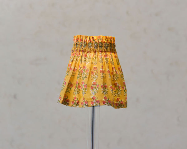 Cottage Light Dolly Cover — Motif Yellow Piped Elasticated, size Very Small (10-18 cm top diameter (wall lights))