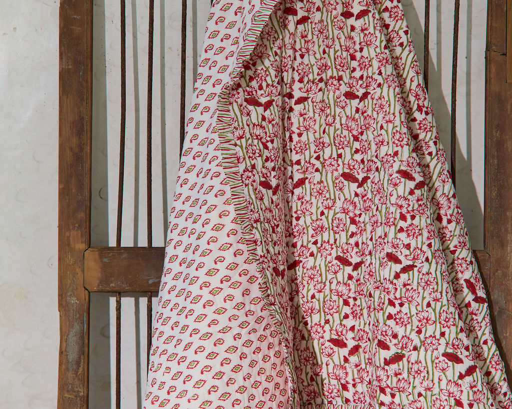Cotton Razai Quilt — Paisley Floral Red & Green (King + Pillow Cases)