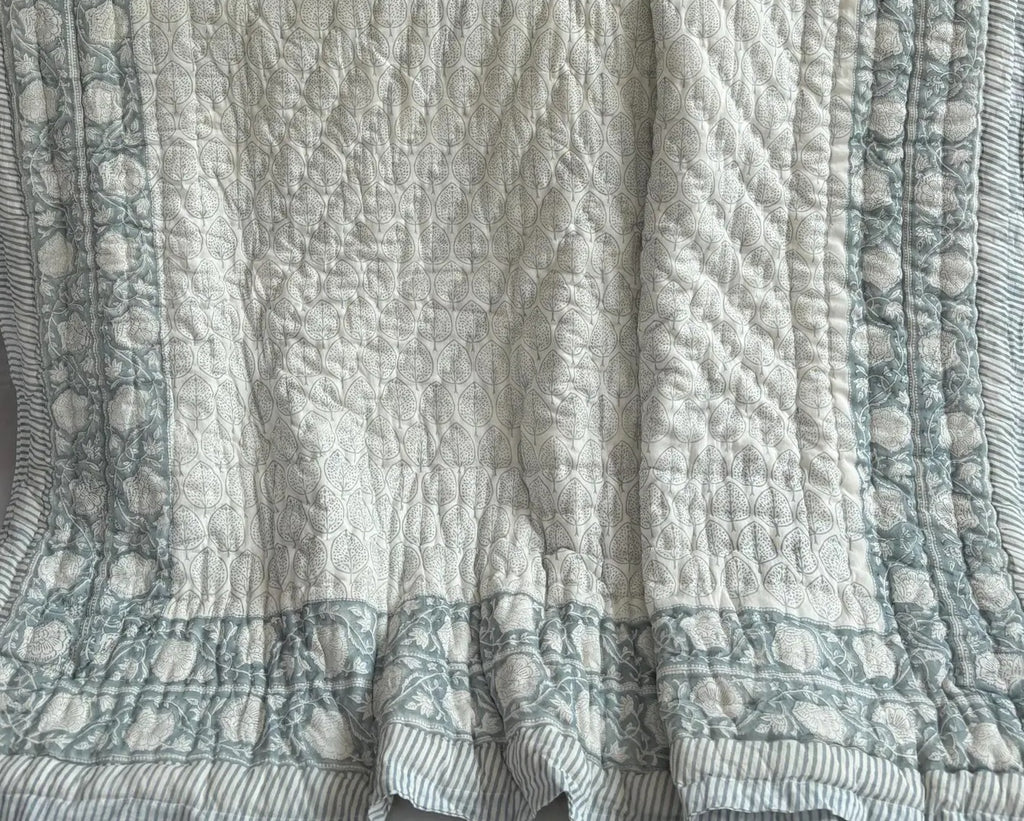 Jaipuri Razai Quilt - Leaf Grey (Single / Kids)